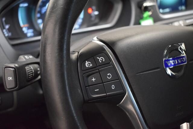 Volvo V40 2.0 T3 153pk Nordic+ Xenon/ Stoel, voorruit verw./ Standkachel/ Digitaal dashboard