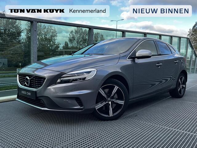 Volvo V40 1.5 T3 Polar+ Sport Automaat, Panorama dak, Harman-Kardon premium sound systeem, Verwarmde stoelen voor, Volvo On call.