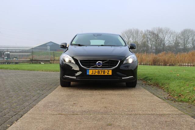 Volvo V40 2.0 D2 Nordic+ Clima Stoelverwarming Trekhaak