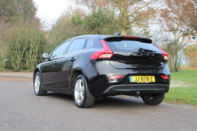 Volvo V40 2.0 D2 Nordic+ Clima Stoelverwarming Trekhaak