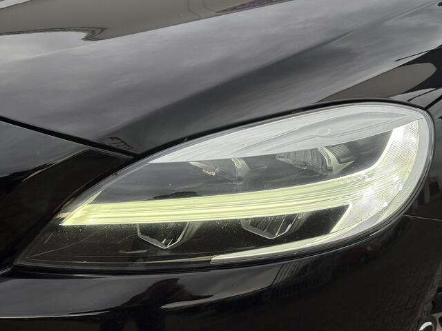 Volvo V40 1.5 T3 Polar+ Sport | DAB | Harman/Kardon | Keyless entry/start | Panoramadak | Regensensor | stoelverwarming | Trekhaak | Parkeercamera | Parkeersensoren V+A |