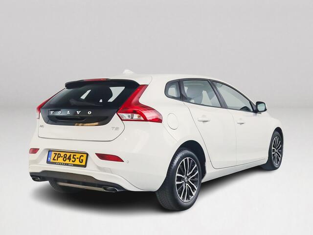 Volvo V40 T2 Polar+ | Parkeercamera | Stoelverwarming | Navigatie