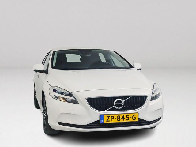 Volvo V40 T2 Polar+ | Parkeercamera | Stoelverwarming | Navigatie