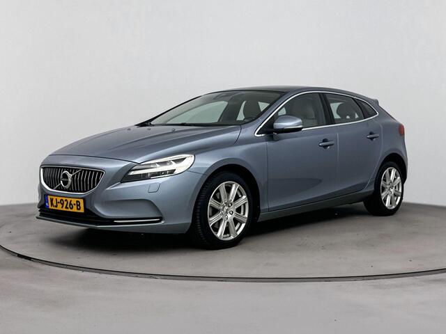 Volvo V40 2.0 T3 Inscription | Luxury Line o.a. Panoramadak | Navigatie | Standkachel met timer | Lederen bekleding |