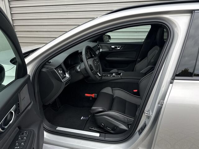 Volvo V60 2.0 T6 Recharge AWD Ultimate Dark / Custom made Black Sheep uitvoering / Styling pakket / 19" Dark wielen /