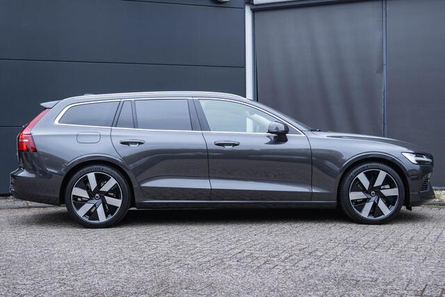 Volvo V60 T6 Recharge AWD Essential Edition | Long Range | Google Infotainment | Stoel- en stuurverwarming | Verwarmde achterbank | Parkeercamera