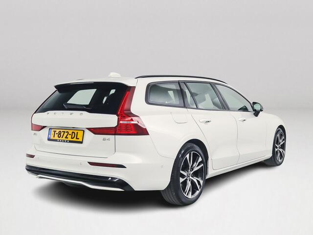 Volvo V60 B4 Aut. Plus Dark | Panoramadak | 360º camera | Harman Kardon | Trekhaak