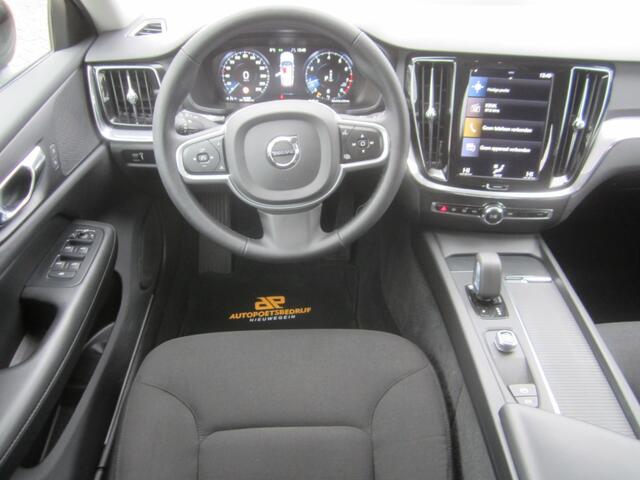 Volvo V60 2.0 B3 Mom. Adv. l Navi l Automaat l Xenon