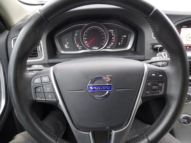 Volvo V60 1.5 T2 POLAR+-Automaat-Leer-Navi-Media-Blth-Verw stl-Trkh