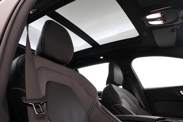 Volvo V60 T6 PLUG-IN HYBRID AWD ULTRA DARK -PANO.DAK|BOWERS&WILKINS|360°CAM|20"