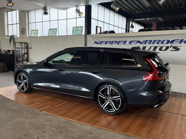Volvo V60 2.0 T5 R-Design