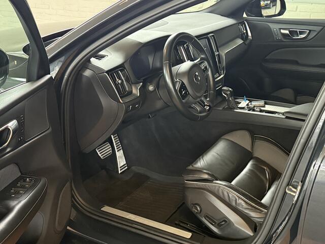 Volvo V60 2.0 T5 R-Design