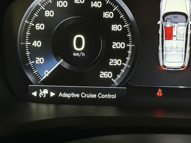 Volvo V60 2.0 T5 R-Design