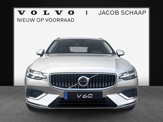 Volvo V60 2.0 T6 Plug-in hybrid AWD Essential Edition / Moritz Leder / Park Assist / 19" LMV / Verw. Stoel & stuurwiel