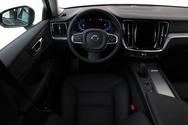 Volvo V60 B3 (M-HYBRID) ESSENTIAL -LEDER|ADAP.CRUISE|BLIS|CLIMATE|18"|CAMERA
