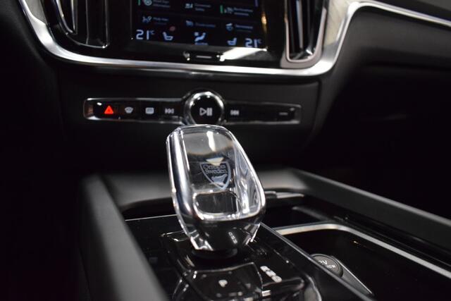 Volvo V60 2.0 B5 250pk AUT8 Inscription Mild Hybr. Leer/ Stoel verw./ Adapt. Cruise/ Donker glas