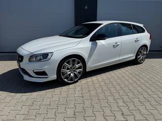 volvo-v60-2.0-t6-awd-polestar-367pk