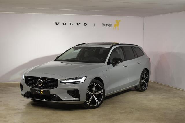 Volvo V60 T6 350PK Automaat AWD Ultra Dark / Adaptieve Cruisecontrol / Parkeersensoren / Stoelverwarming / Stuurverwarming / 360 Camera / Elektrische Stoelen /