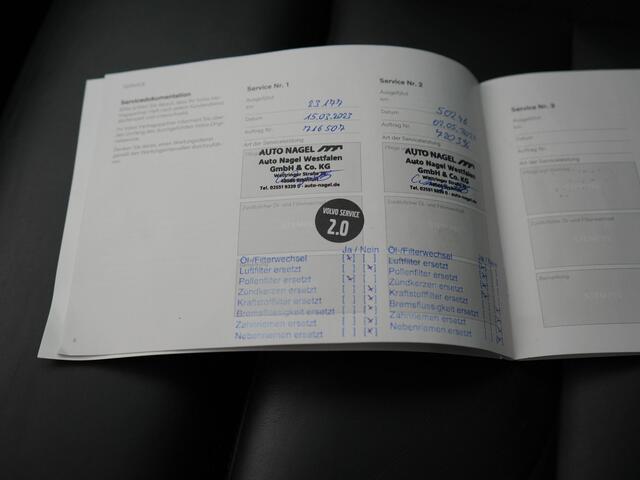 Volvo V60 T6 Recharge AWD R-Design Plug In Hybrid Dealer O.H. PHEV | Panodak | Lederen Sportstoelen Memory | Harman Kardon | Apple Carplay | Navigatie | Camera | L.M. 19" | DAB | Virtual |