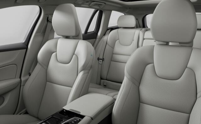 Volvo V60 2.0 T6 Plug-in hybrid AWD Ultra Bright / Massage stoelen / Long Range / 360 Camera / Harman Kardon audio / Head-up display / Panorama dak / Apple carplay / Android auto /