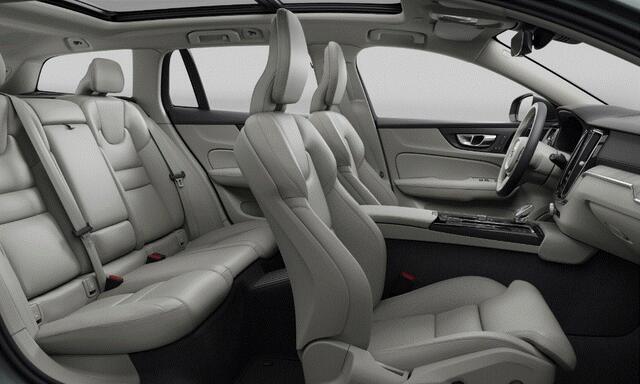 Volvo V60 T6 350PK Automaat Plug-in hybrid AWD Ultra Bright / Navigatie / Head Up Display / 360 Camera / Harman Kardon / Panorama Dak / Massage Stoelen /