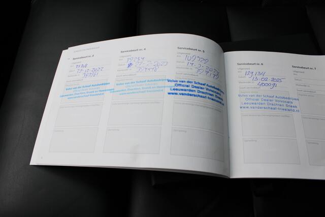 Volvo V60 T8 Twin Engine AWD Polestar Engineered | Dealer onderhouden | Harman Kardon |