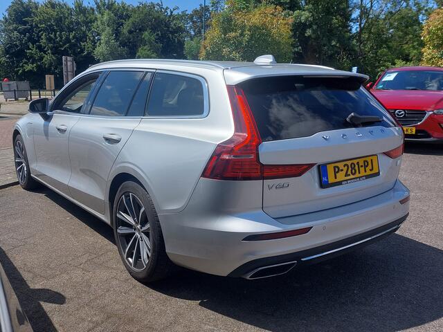 Volvo V60 2.0 T6 Recharge AWD Business Pro | Navi | Apple Carplay + Android Auto | Clima | Adap.Cruise | Led Koplampen | Keyless Entry | Dodehoek+Rijstrook+Licht+Regensensor | Privacy Glass | 18''lm