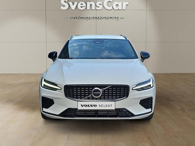 Volvo V60 2.0 T6 Plug-in hybrid AWD Plus Dark | Polestar Engineered 20 inch velgen | Panoramadak | Harman/Kardon | Sportstoelen |