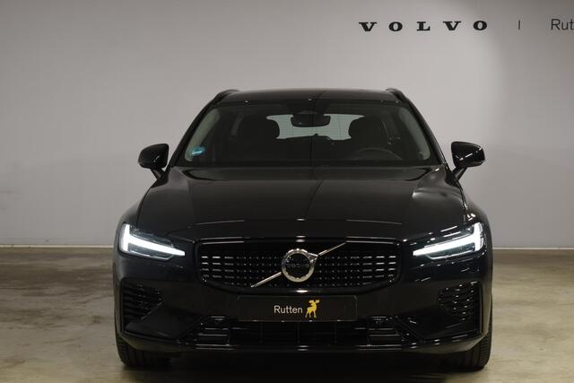 Volvo V60 T6 350PK Automaat AWD Plus Dark / Navigatie / Camera / Adaptieve Cruise Control / Elektrische Stoelen / Leder / LM Velgen /