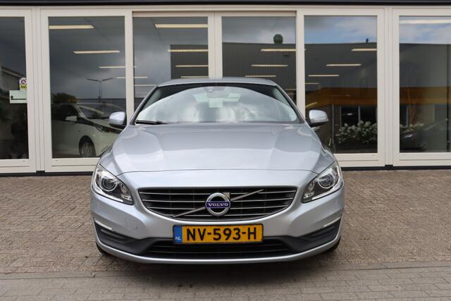 Volvo V60 2.0 D3 150 Pk Nordic+, Airco, Cruise Control, Stoelverwarming, PDC A, Prijs Is Rijklaar Inclusief 6 Maanden Garantie