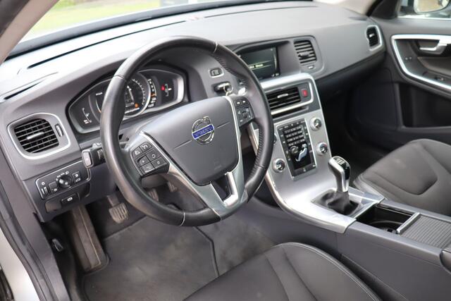 Volvo V60 2.0 D3 150 Pk Nordic+, Airco, Cruise Control, Stoelverwarming, PDC A, Prijs Is Rijklaar Inclusief 6 Maanden Garantie