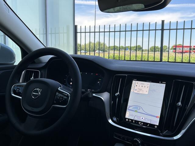 Volvo V60 T6 Aut. Plug-in hybrid AWD Plus Bright | Getint glas | Panoramadak