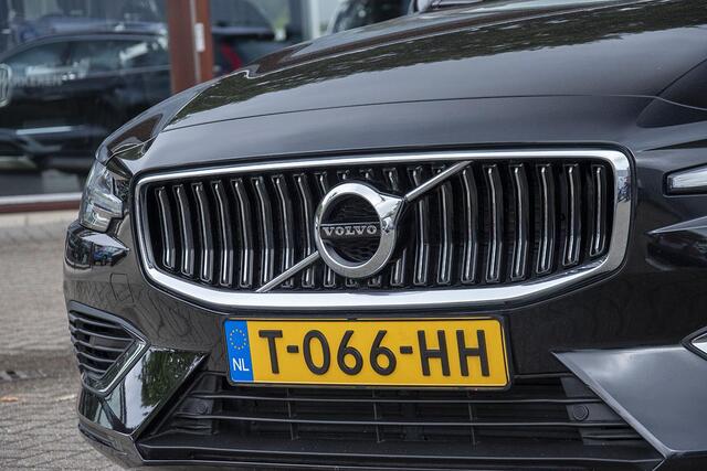 Volvo V60 2.0 T8 TWIN ENGINE AWD INSCRIPTION