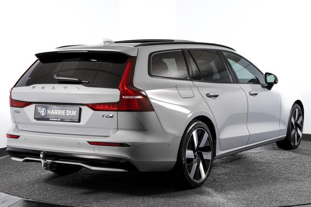 Volvo V60 2.0 T6 Plug-in hybrid AWD Ultra Dark 253 PK - Automaat | S/K-Panodak | Dig. Cockpit | Adapt. Cruise | Stoel-+Stuurverw. | PDC | 360 Camera | NAV + App. Connect | ECC | Elek. Klep | LM 19" | 9589