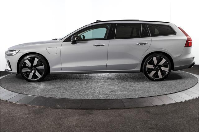 Volvo V60 2.0 T6 Plug-in hybrid AWD Ultra Dark 253 PK - Automaat | S/K-Panodak | Dig. Cockpit | Adapt. Cruise | Stoel-+Stuurverw. | PDC | 360 Camera | NAV + App. Connect | ECC | Elek. Klep | LM 19" | 9589
