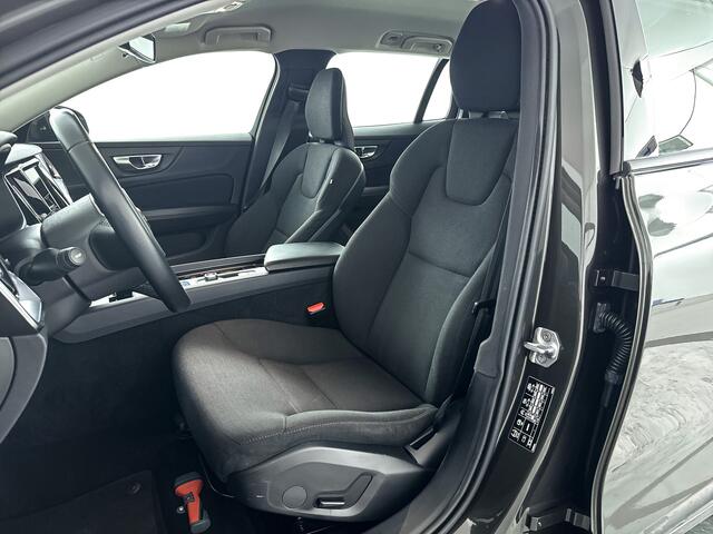 Volvo V60 B3 Aut. Momentum Advantage | Parkeercamera