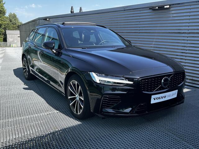Volvo V60 2.0 T6 Plug-in hybrid AWD Plus Dark Automaat, Panorama dak, Harman-Kardon premium audio, Elektr.. verstelbare voorstoelen, Stoelverwarming V+A, Parkeer verwarming