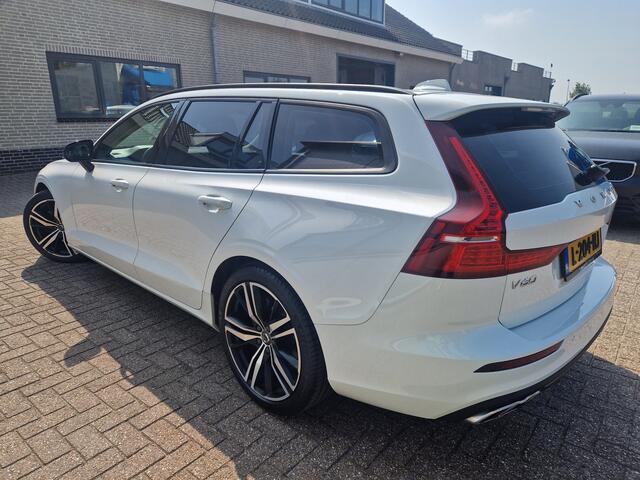 Volvo V60 2.0 B3 Momentum Advantage NL Auto | Cam | Blis | Adaptive Cr Pilot Assist