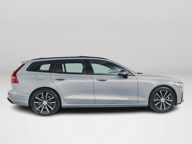 Volvo V60 T6 Plug-in hybrid AWD Plus Dark | Panoramadak | Harman Kardon | 360° camera | Trekhaak