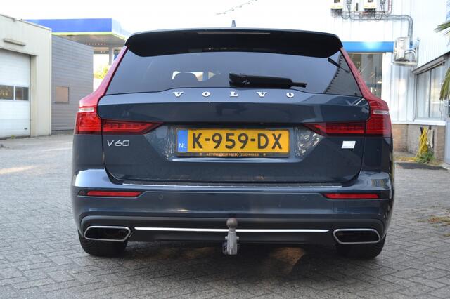 Volvo V60 2.0 T8 AWD R. R-Des.