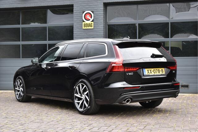 Volvo V60 2.0 T5 Momentum Pro Automaat