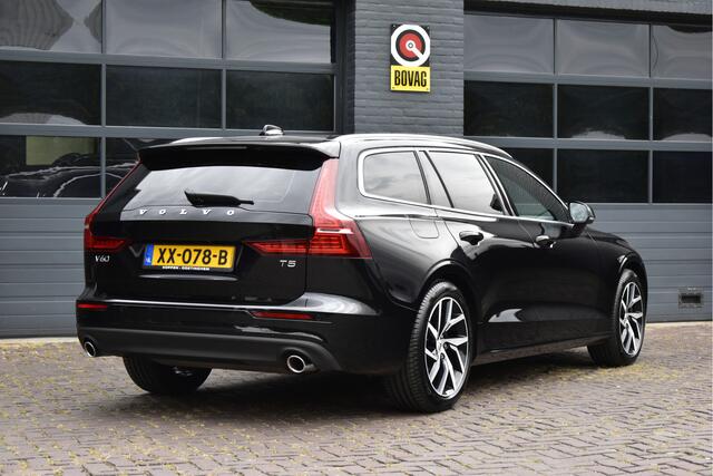 Volvo V60 2.0 T5 Momentum Pro Automaat
