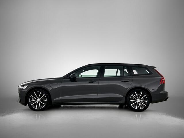 Volvo V60 T6 AWD Plus Dark Plug-In Hybrid | 360 graden camera | Trekhaak s