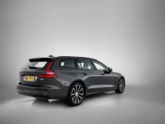 Volvo V60 T6 AWD Plus Dark Plug-In Hybrid | 360 graden camera | Trekhaak s