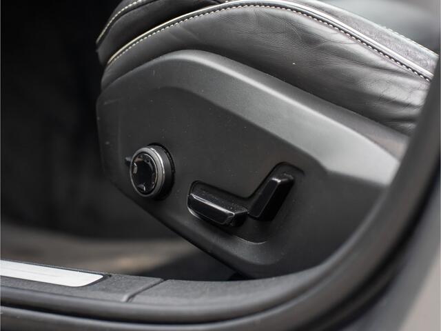 Volvo V60 2.0 T6 Recharge AWD R-Design ORG NL PANO ELEK STOEL CAMERA BLACK OPTIC