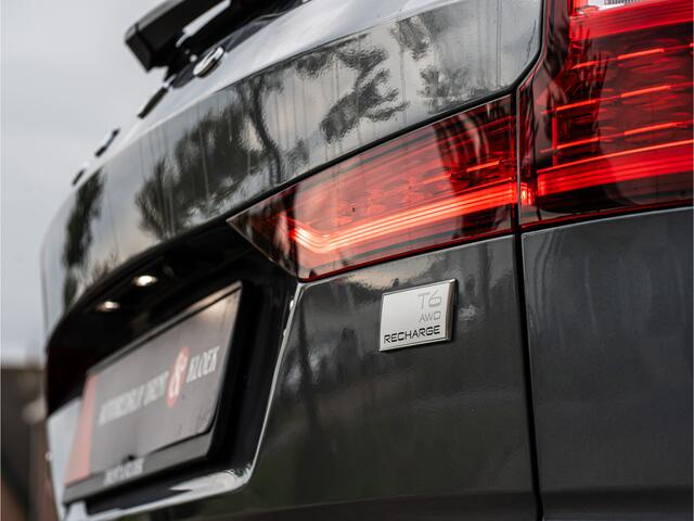 Volvo V60 2.0 T6 Recharge AWD R-Design ORG NL PANO ELEK STOEL CAMERA BLACK OPTIC