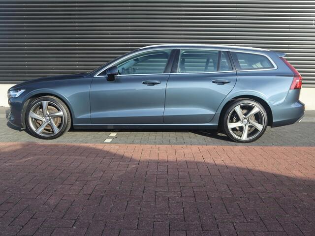 Volvo V60 2.0 B3 Business Pro | Clima | Cruise adapt. | Apple Carplay/Navi | Leder | PDC | IntelliSafe |