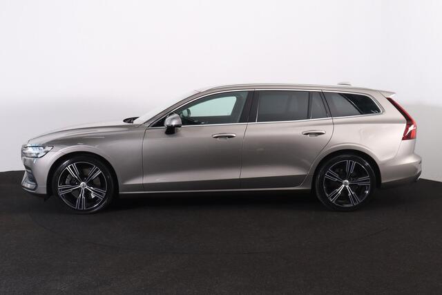 Volvo V60 T5 Momentum - IntelliSafe Assist & Surround - Verwarmde voorstoelen - Parkeersensoren voor & achter - Elektr. inklapbare trekhaak - 18' LMV