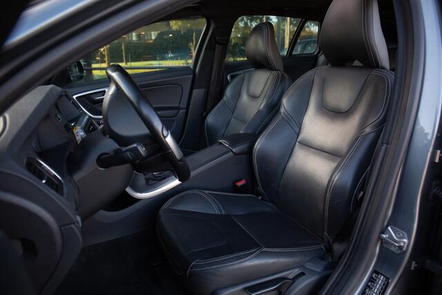 Volvo V60 2.0 T4 Polar+ Dynamic , Trekhaak, Panoramadak,