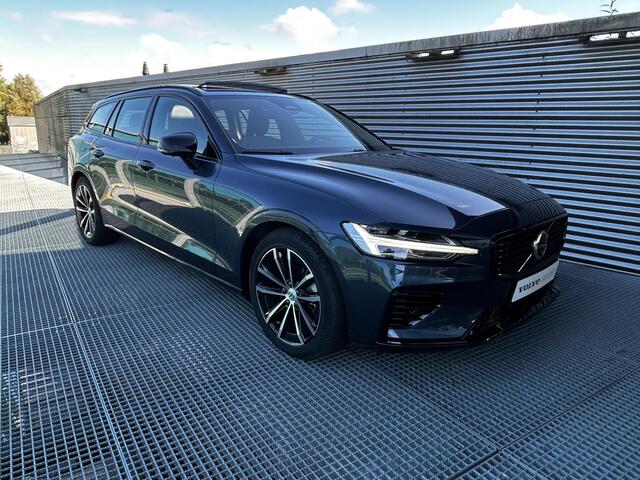 Volvo V60 2.0 T6 Plug-in hybrid AWD Plus Dark Panorama dak, Harman-Kardon premium Audio, Verwarmde stoelen V+A, Verwarmd stuurwiel, Trekhaak Semi Elektrisch, Parkeer Camera 360Gr.